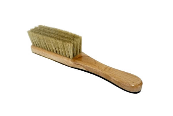 Clothes & Fabric Brush w. Handle