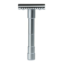 Load image into Gallery viewer, MERKUR SOLINGEN TRAVEL RAZOR WITH LEATHER POUCH (46C) - Ozbarber