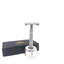 Load image into Gallery viewer, BARBAROSSA UNIVERSAL STAINLESS STEEL RAZOR STAND IN CHROME - Ozbarber